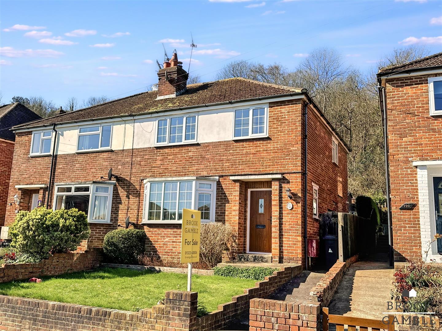 3 Bedroom House for Sale: £379,950. Cherry Garden Road in Eastbourne, East Sussex
